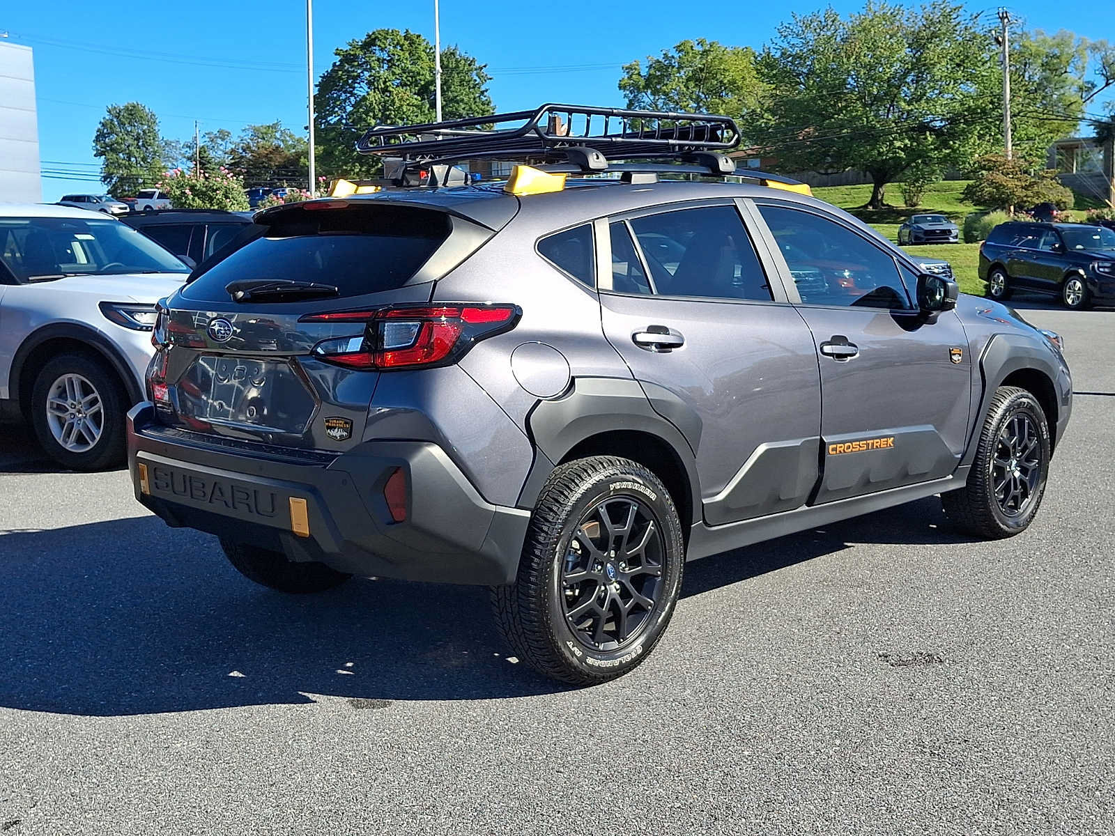 Used 2024 Subaru Crosstrek 2.5i Wilderness w/ Crosstrek Mirror Package AWD/4WD image 6