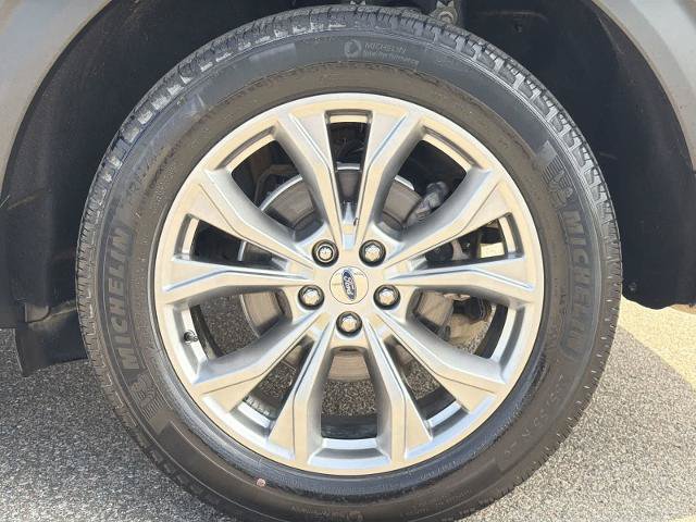 Certified 2021 Ford Explorer Limited w/ Equipment Group 301A AWD/4WD image 14