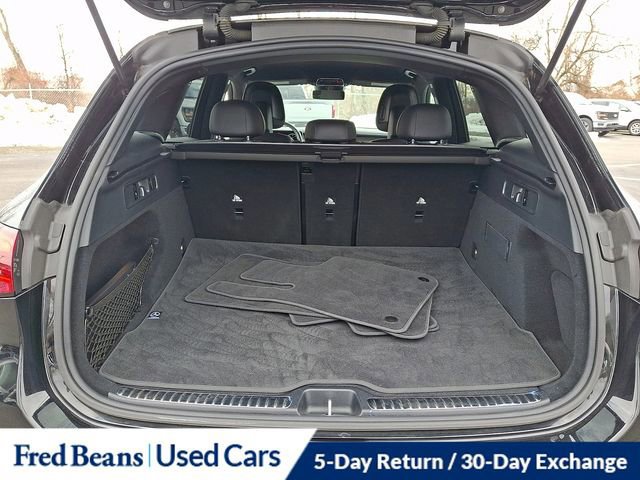 Used 2023 Mercedes-Benz GLC 300 4MATIC image 27