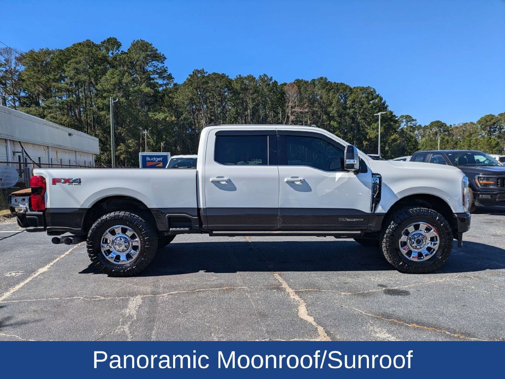 Certified 2025 Ford F250 King Ranch w/ FX4 Off-Road Package AWD/4WD image 3