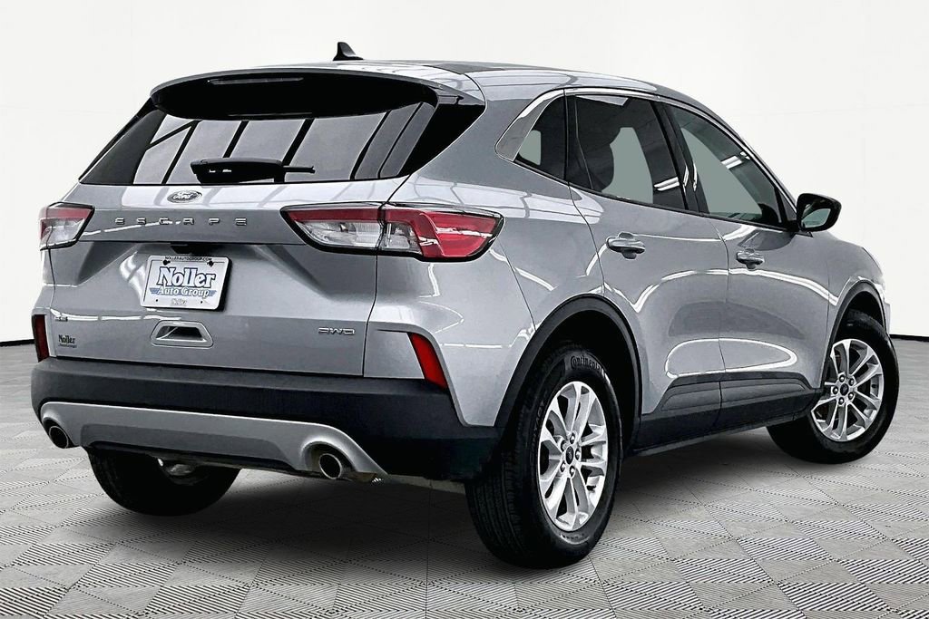 Certified 2022 Ford Escape SE w/ Convenience Package image 4