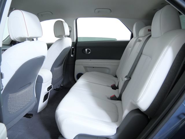 Used 2023 Hyundai Ioniq 5 SEL w/ Cargo Package AWD/4WD image 13