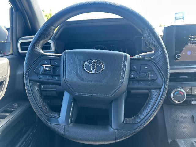 Used 2025 Toyota Tacoma SR5 AWD/4WD image 25