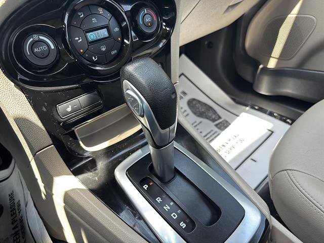 Certified 2017 Ford Fiesta Titanium FWD image 26
