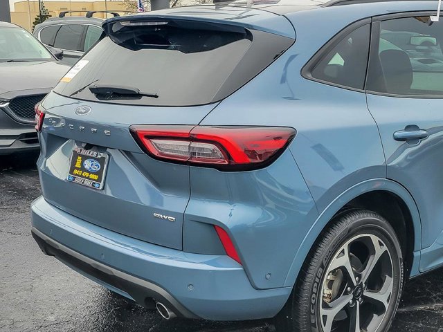 Certified 2024 Ford Escape ST-Line Elite w/ Premium Technology Package image 5