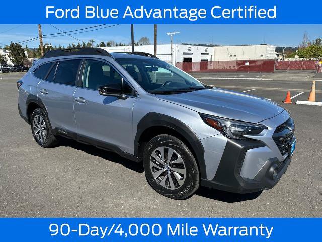 Used 2023 Subaru Outback Premium AWD/4WD image 10