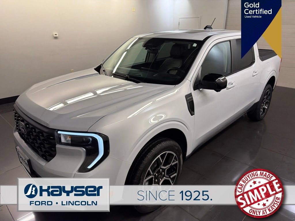 Certified 2025 Ford Maverick Lariat w/ 4K Tow Package AWD/4WD image 3