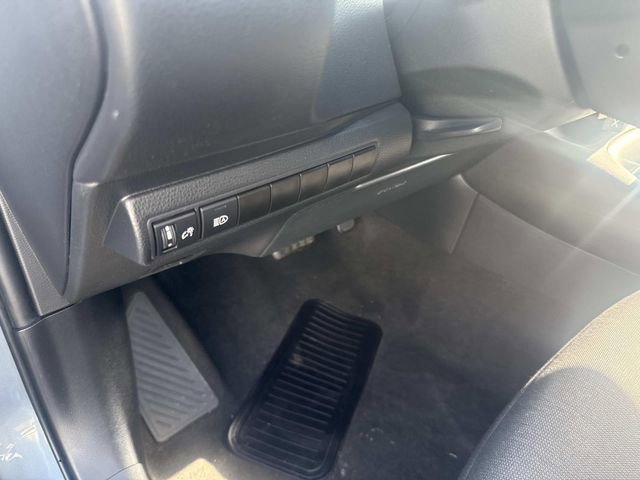 Used 2023 Toyota Corolla LE image 20