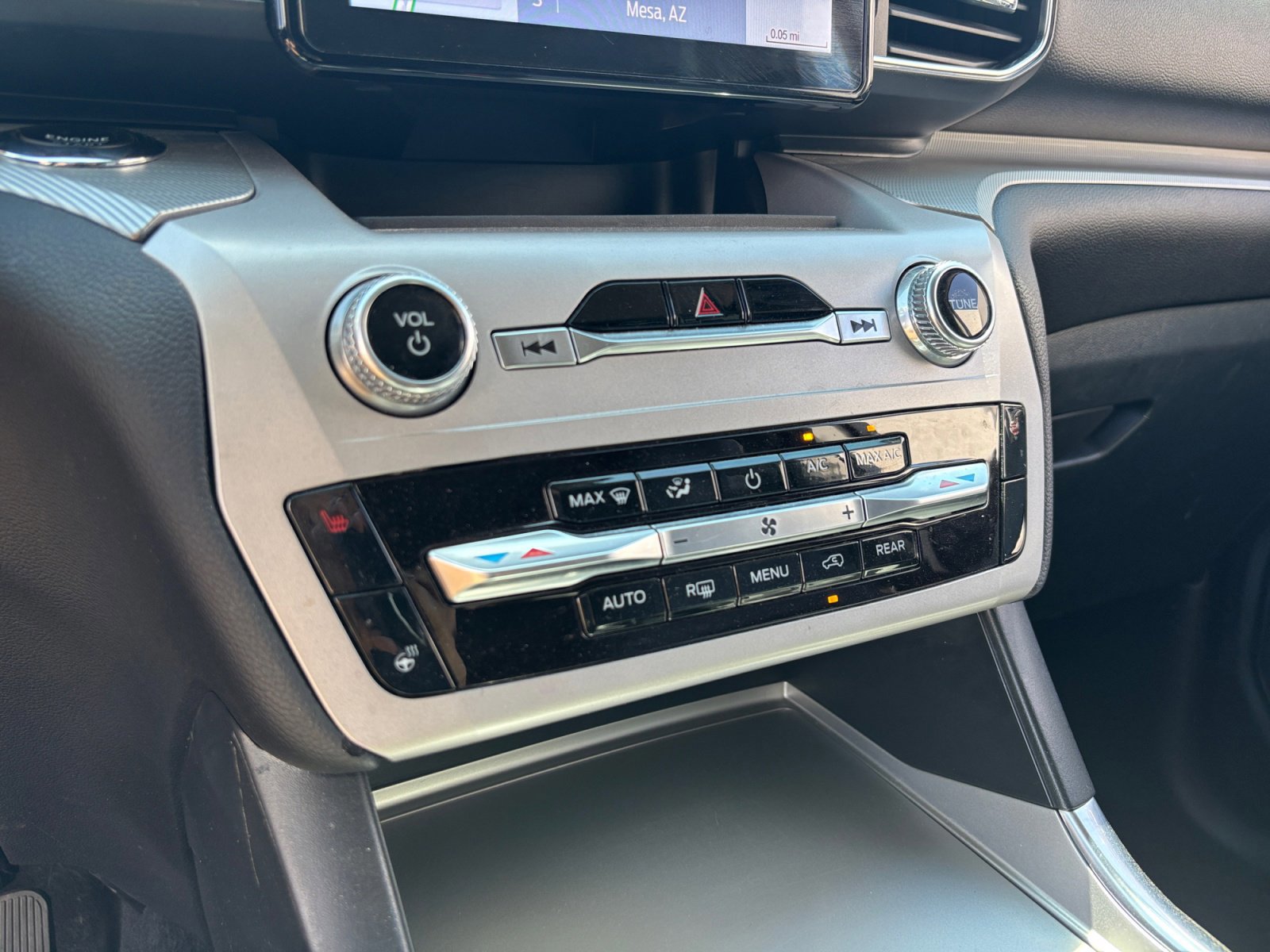 Certified 2023 Ford Explorer XLT w/ Equipment Group 202A image 30