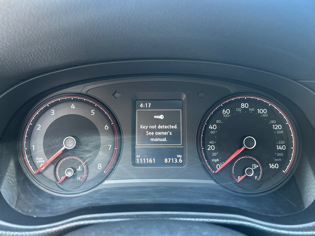 Used 2022 Volkswagen Passat 2.0T FWD image 16
