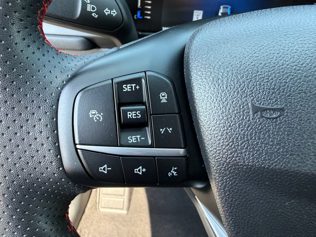 Certified 2023 Ford Escape ST-Line w/ Tech Pack #1 AWD/4WD image 24