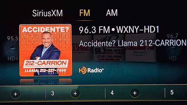 Used 2022 Mercedes-Benz CLA 250 4MATIC w/ Premium Package Lite image 13