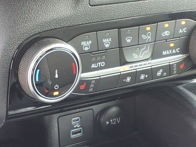 Certified 2022 Ford Escape SE w/ Convenience Package AWD/4WD image 4