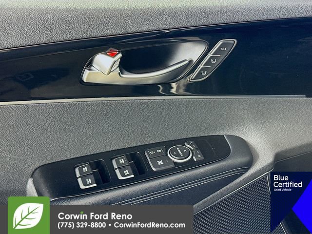 Used 2019 Kia Sorento SX image 22