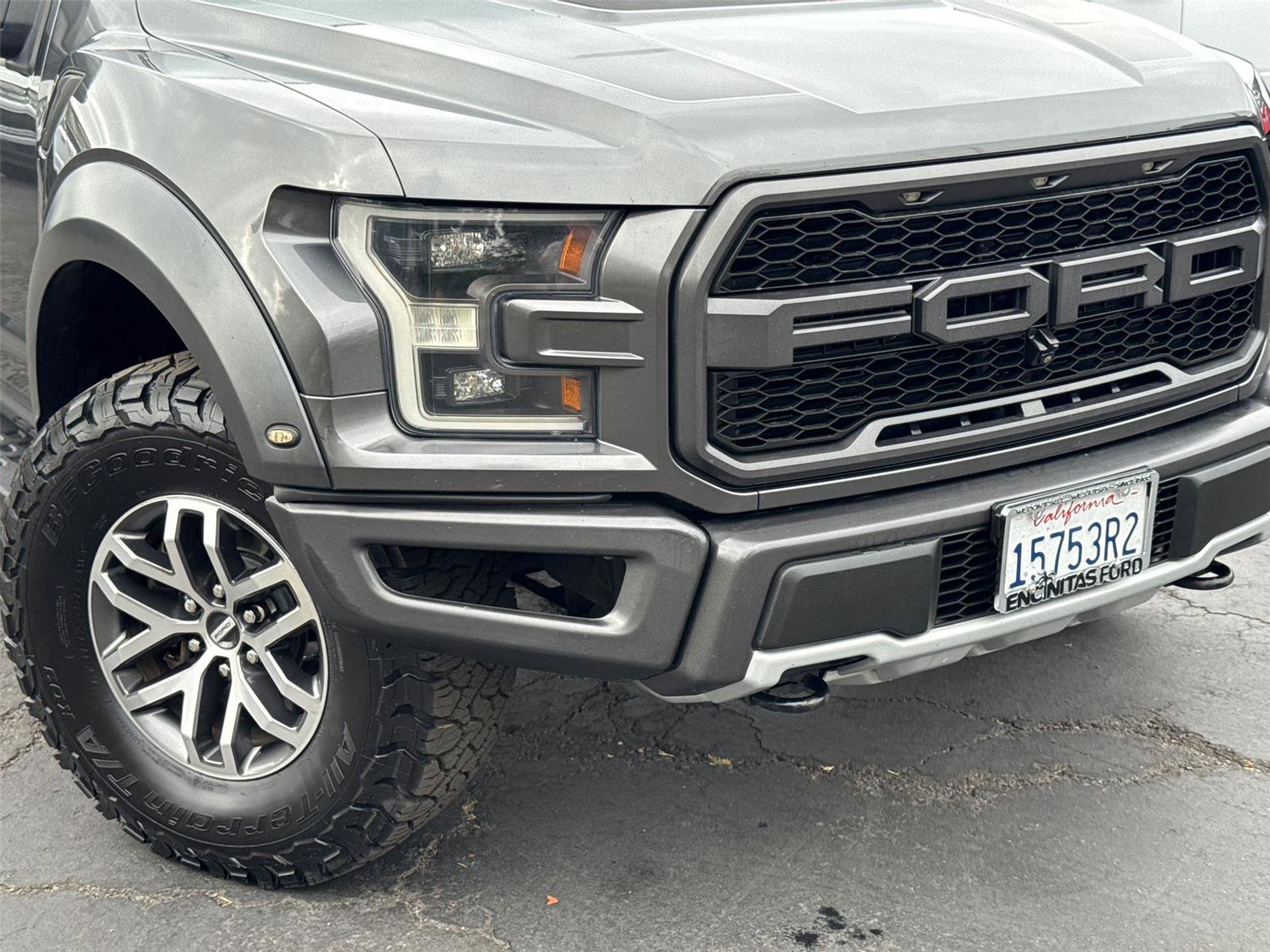 Certified 2018 Ford F150 Raptor w/ Equipment Group 802A Luxury AWD/4WD image 3