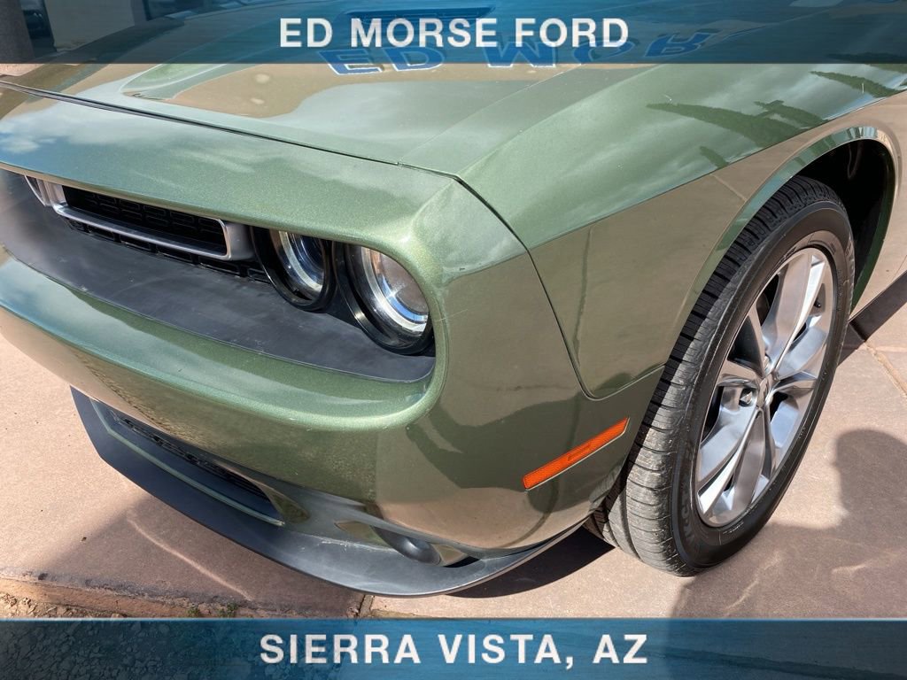Used 2021 Dodge Challenger SXT AWD/4WD image 3