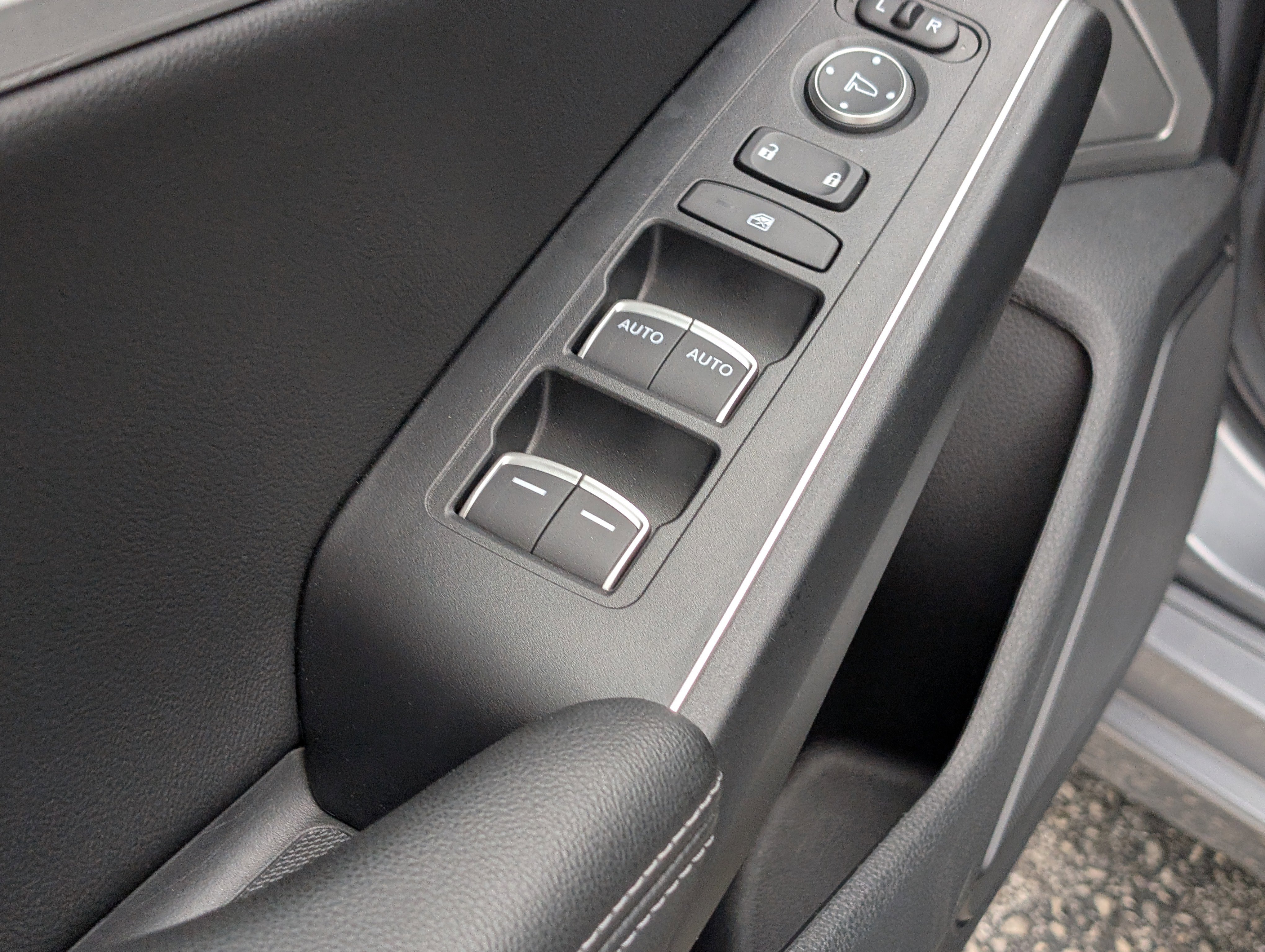 Used 2025 Acura Integra A-Spec FWD image 17