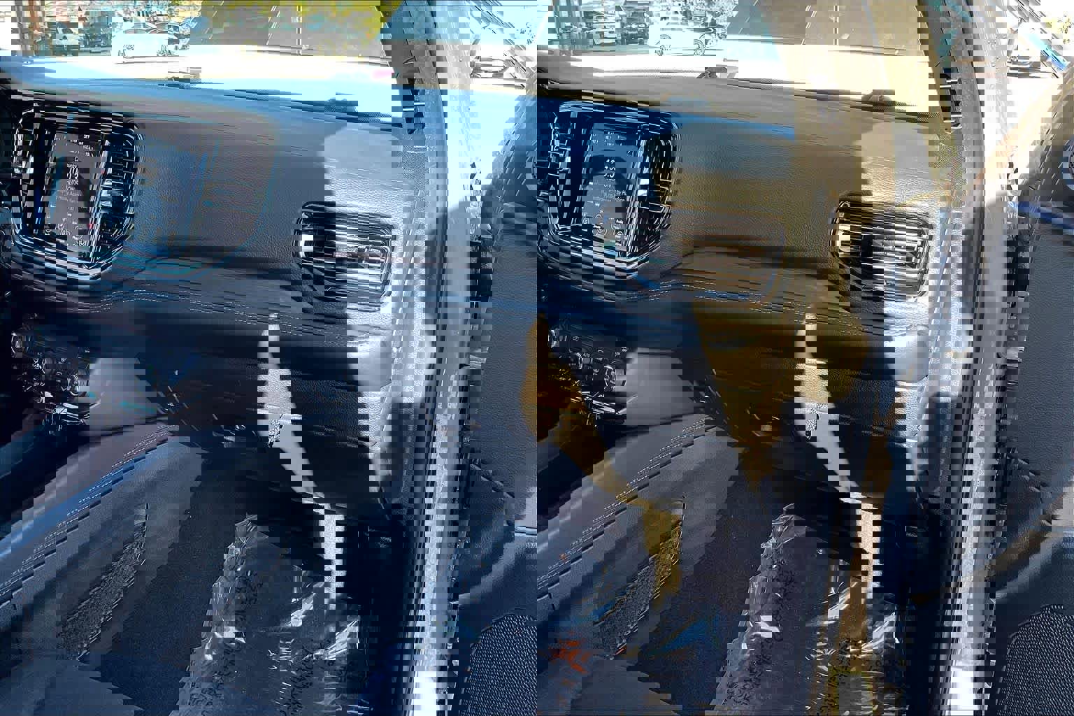 Used 2023 Dodge Durango SXT Launch Edition image 50