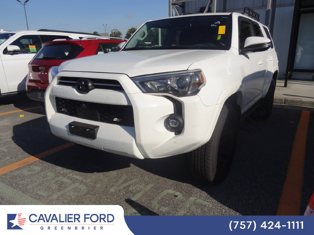 Used 2024 Toyota 4Runner SR5 Premium w/ TRD Black Wheel Package (TMS) AWD/4WD image 3