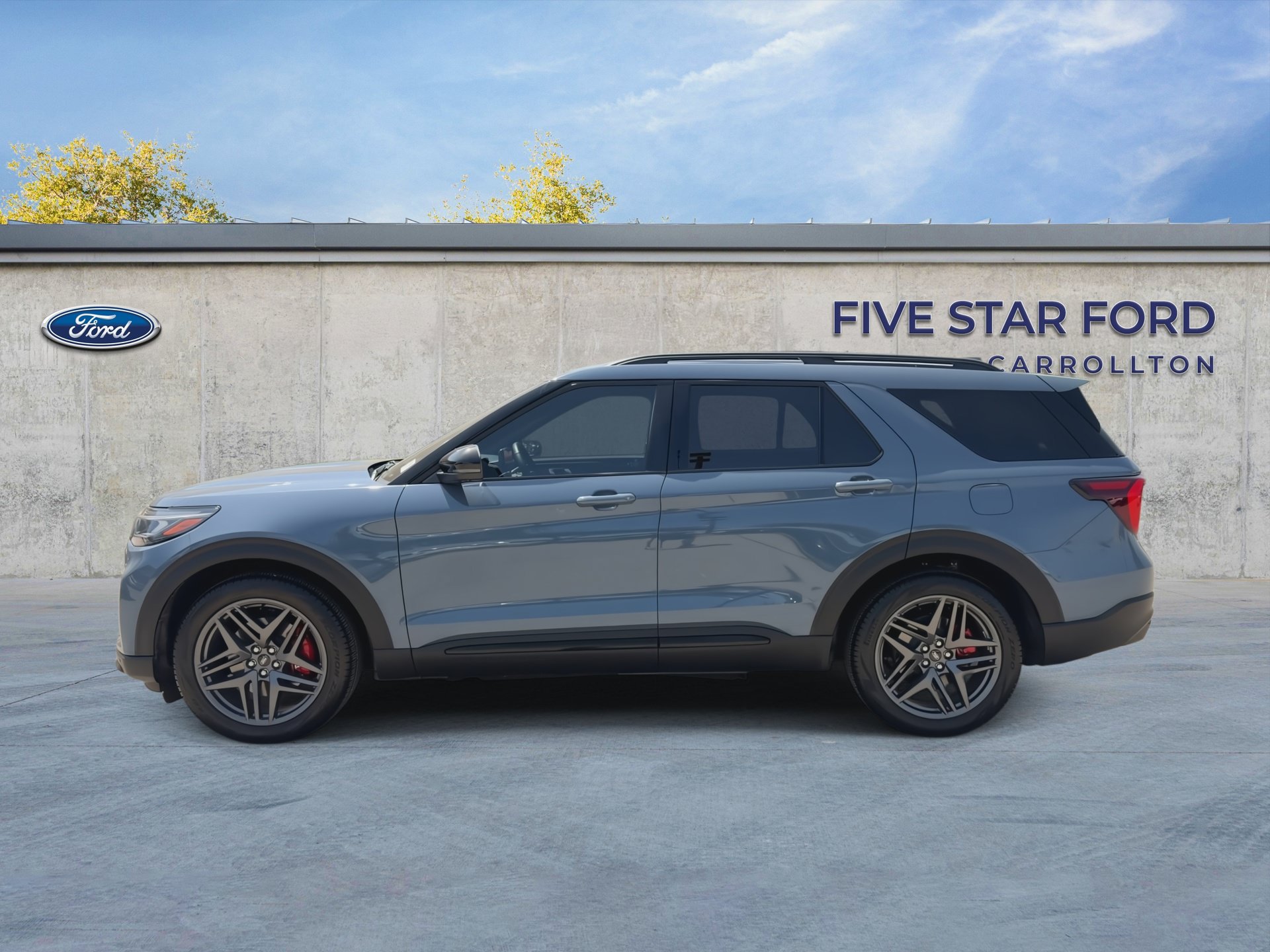 Certified 2025 Ford Explorer ST w/ Sun And Sound Package AWD/4WD image 5