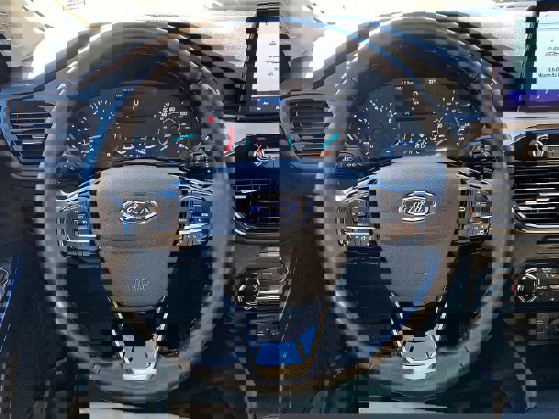 Certified 2022 Ford Escape SE w/ Convenience Package image 16