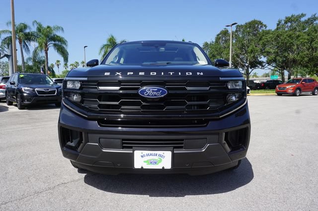 Certified 2025 Ford Expedition Active RWD image 27