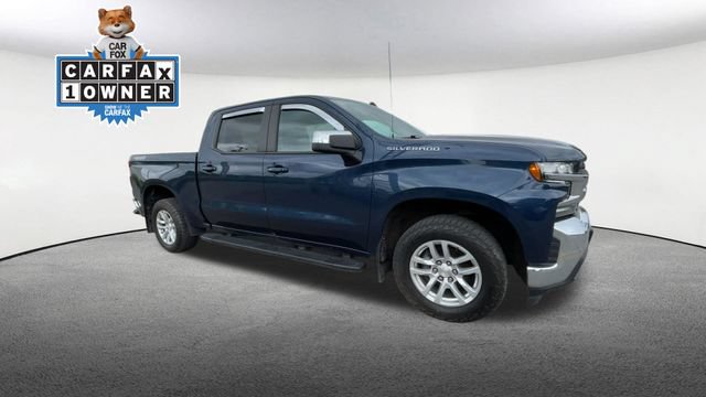 Used 2022 Chevrolet Silverado 1500 LT AWD/4WD image 2