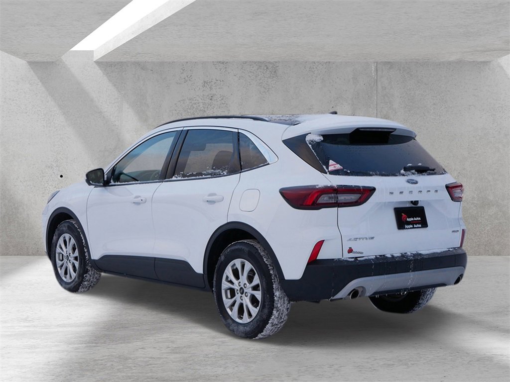 Certified 2023 Ford Escape Active w/ Tech Pack #2 image 4