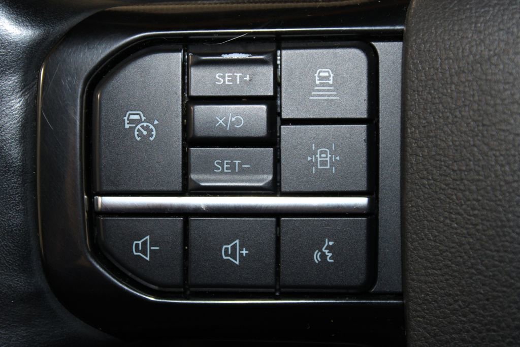 Certified 2022 Ford F150 Platinum w/ Equipment Group 701A High image 44