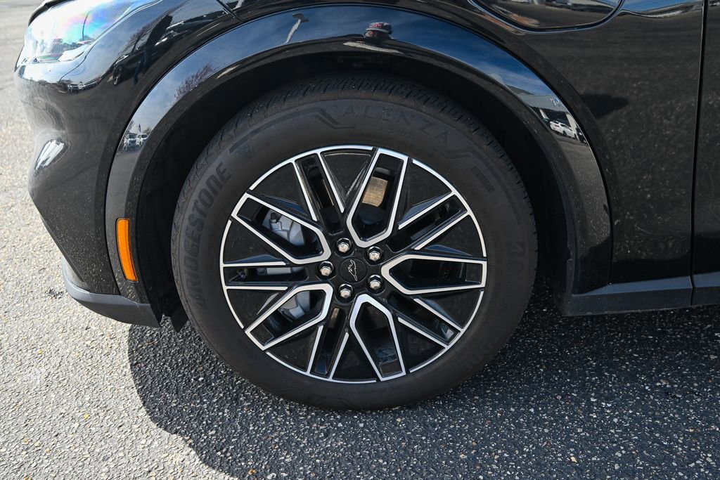 Certified 2025 Ford Mustang Mach-E Premium AWD/4WD image 16