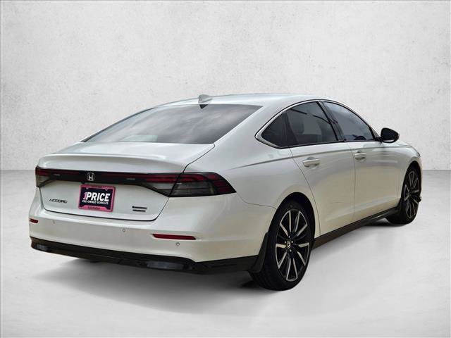 Used 2023 Honda Accord Touring image 5