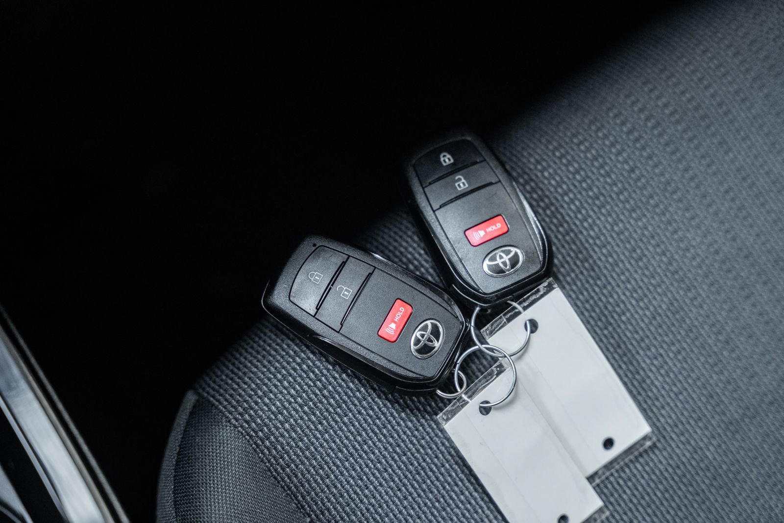 Used 2024 Toyota Prius LE FWD image 41
