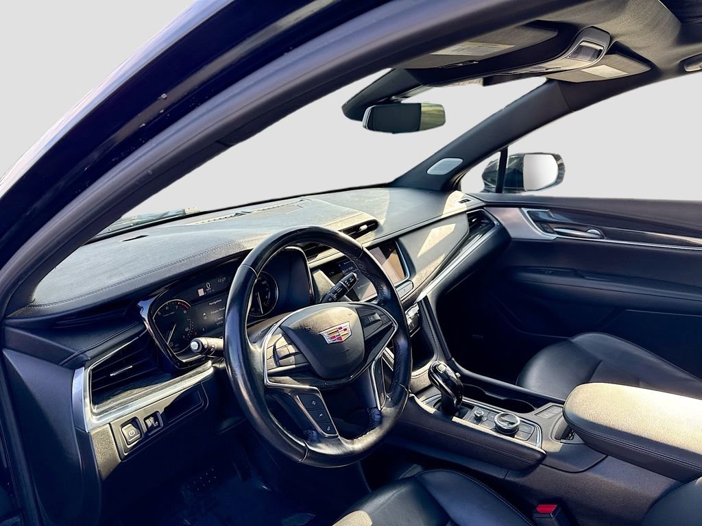 Used 2023 Cadillac XT5 Premium Luxury image 7
