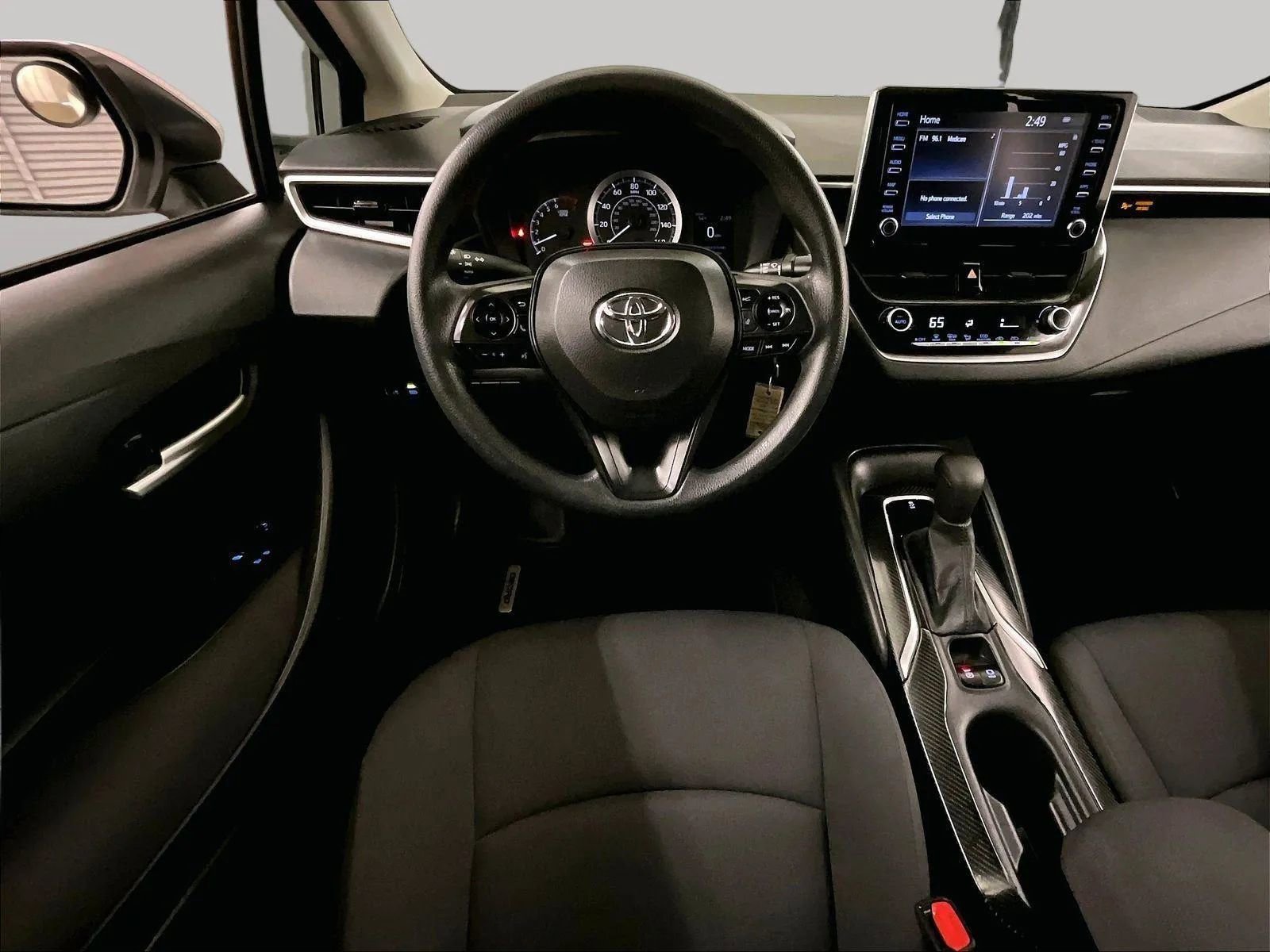 Used 2020 Toyota Corolla LE FWD image 5
