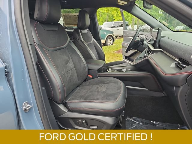 Certified 2025 Ford Explorer ST AWD/4WD image 10