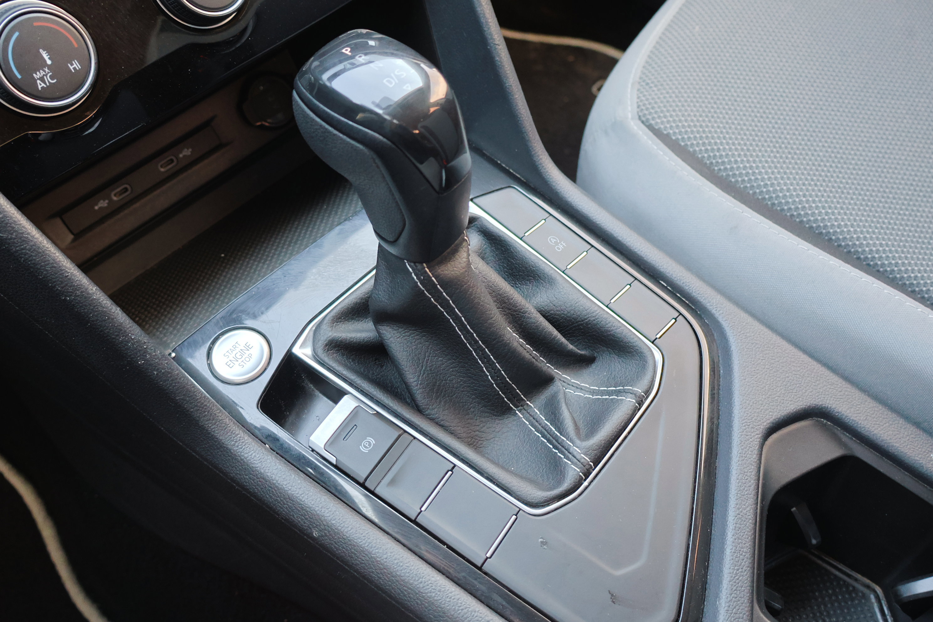 Used 2023 Volkswagen Taos S image 25