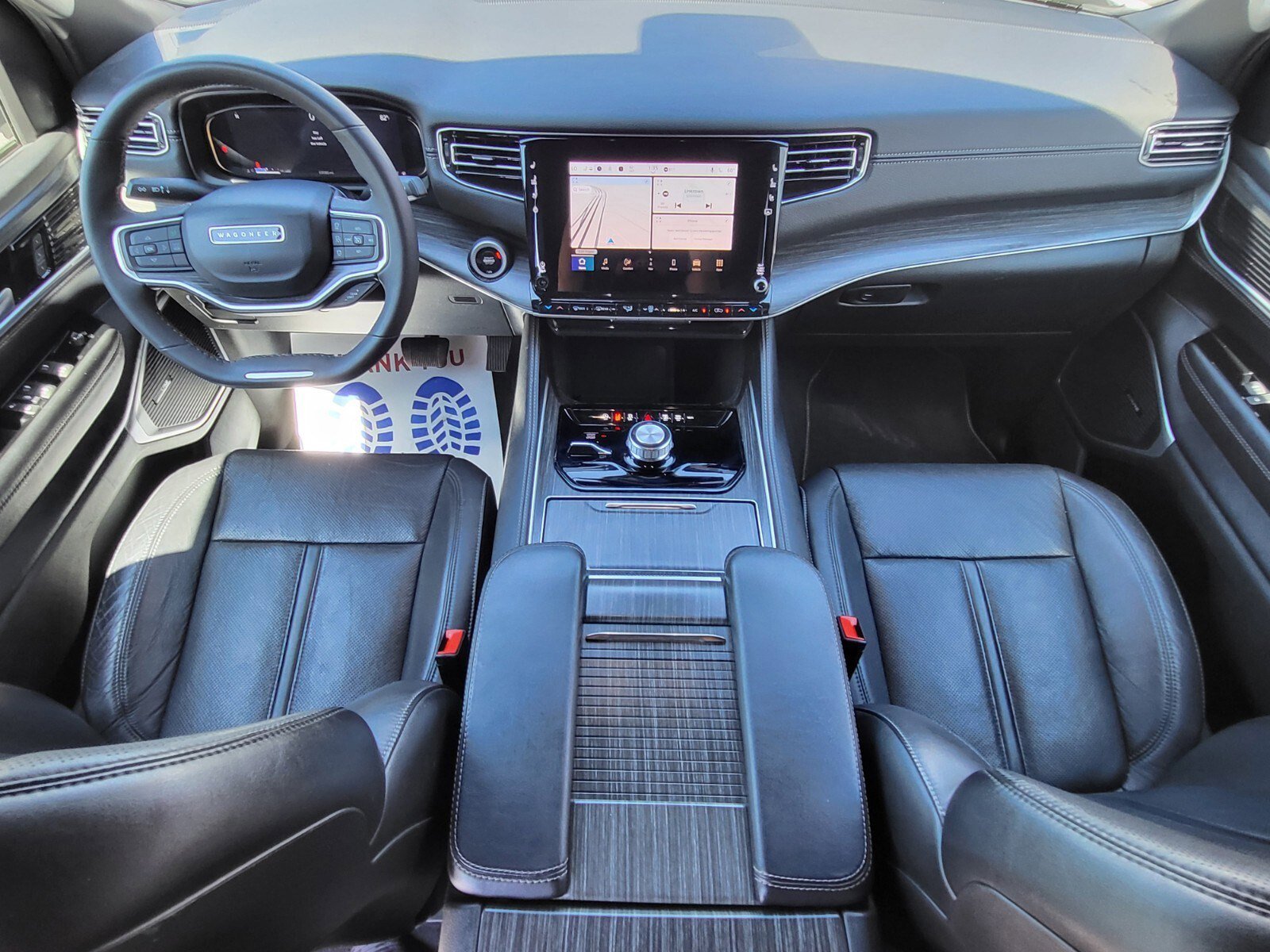 Used 2024 Jeep Wagoneer L Series II w/ Flexible Seating Group image 14