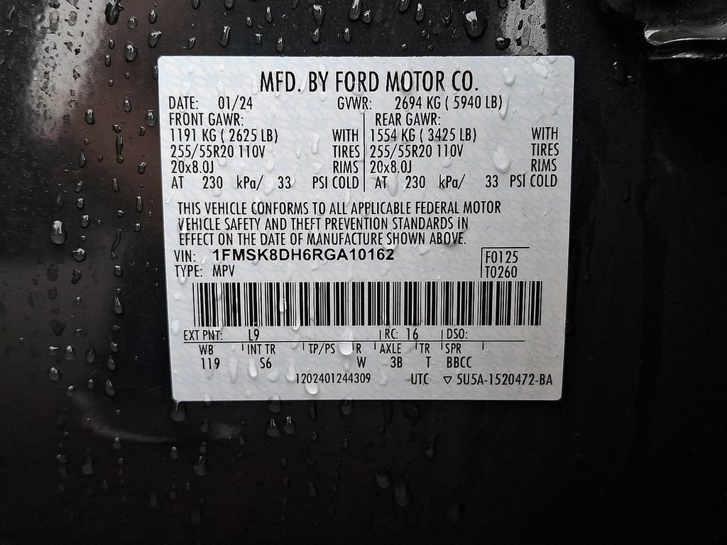 Certified 2024 Ford Explorer XLT w/ Equipment Group 202A AWD/4WD image 27