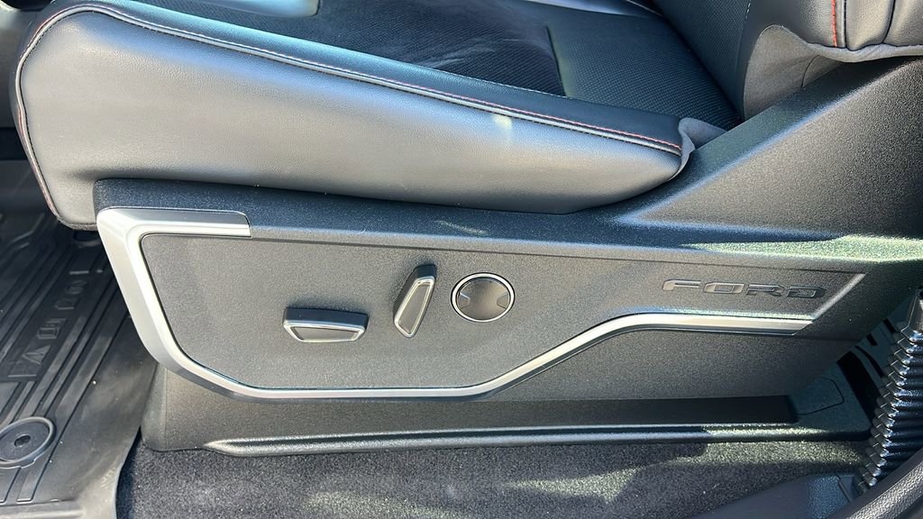 Certified 2025 Ford F150 Raptor image 15