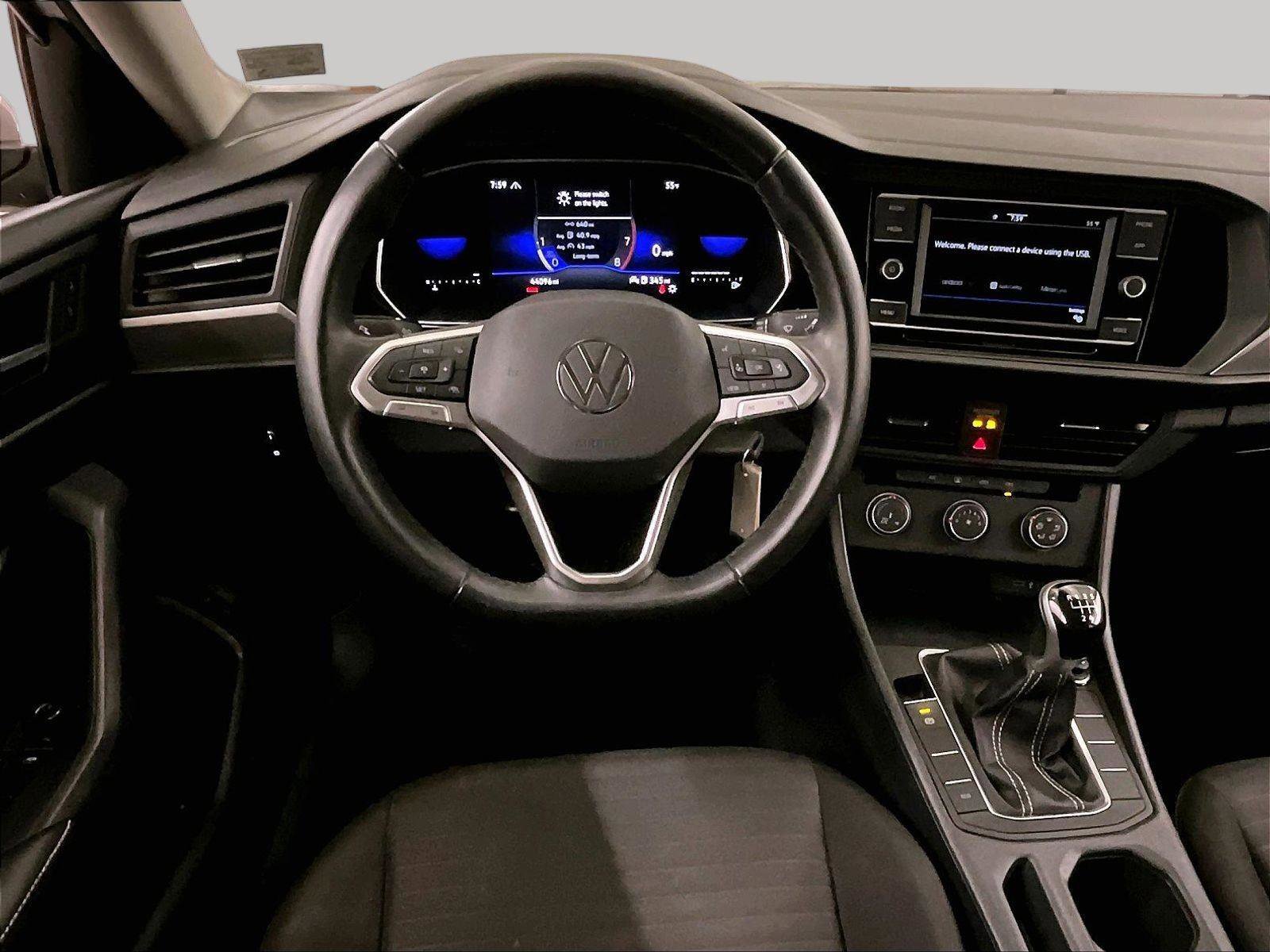 Used 2022 Volkswagen Jetta S FWD image 5