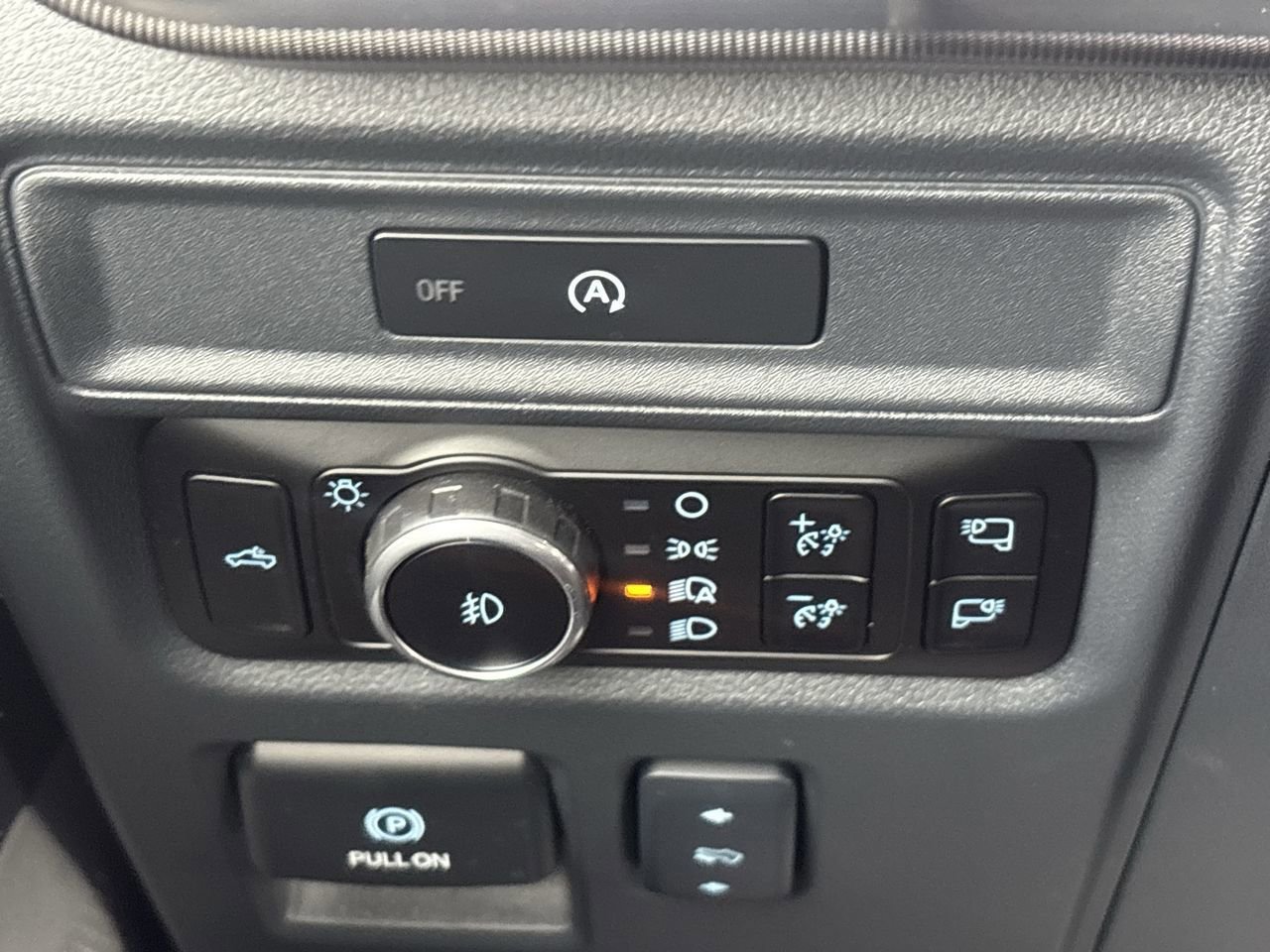 Certified 2025 Ford F150 Lariat w/ Equipment Group 502A High image 35