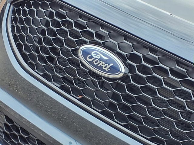Certified 2024 Ford Edge ST-Line image 27