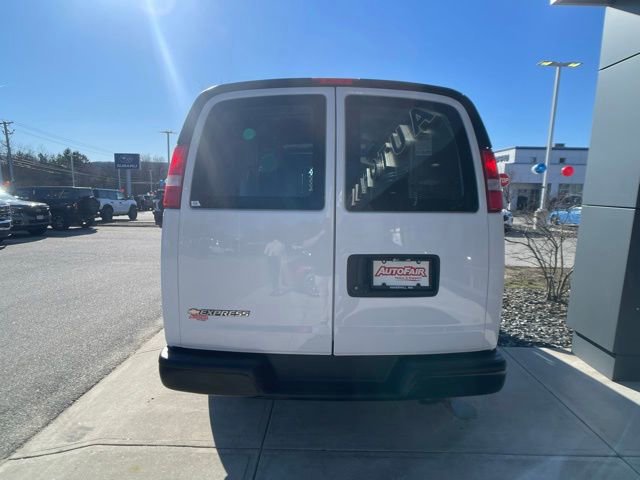 Used 2020 Chevrolet Express 2500 w/ Driver Convenience Package image 4