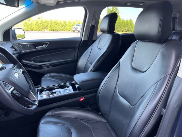 Certified 2019 Ford Edge Titanium w/ Equipment Group 301A FWD image 14