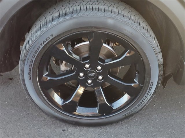 Certified 2023 Ford Explorer ST-Line w/ Class IV Trailer Tow Package image 5