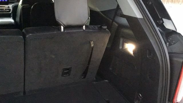 Certified 2022 Ford Explorer XLT w/ Equipment Group 202A image 13