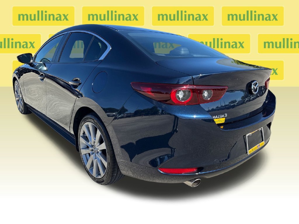 Used 2023 MAZDA MAZDA3 s FWD image 8