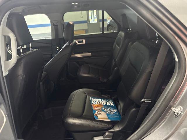 Certified 2024 Ford Explorer XLT w/ Equipment Group 202A AWD/4WD image 18
