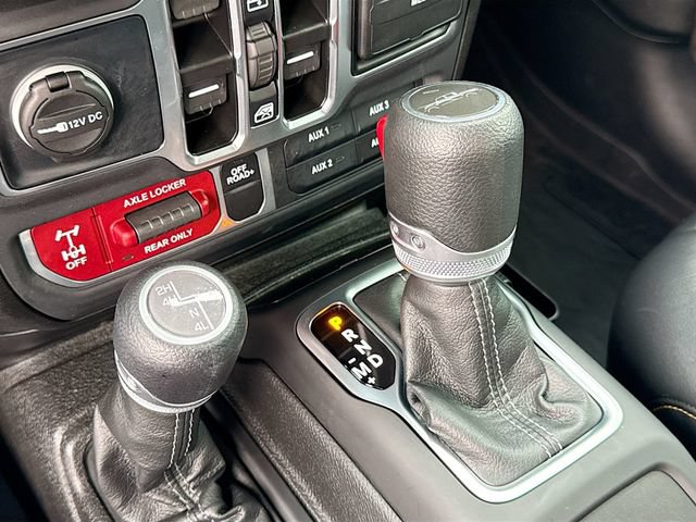 Used 2024 Jeep Gladiator Sport AWD/4WD image 25