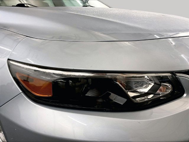 Used 2018 Chevrolet Malibu LT FWD image 27